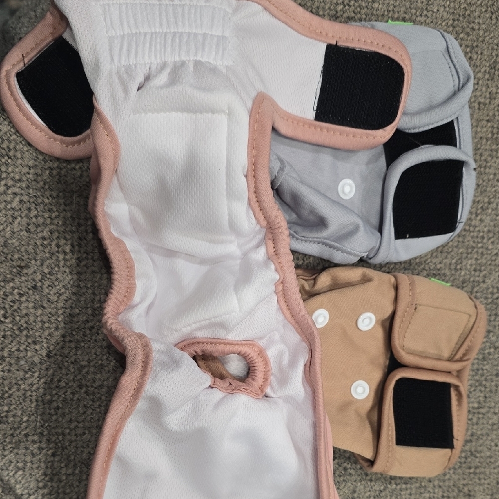 Set of Three Reusable Diapers in Neutral Tones - Picture 4 of 4